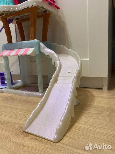 Домик энчантималс