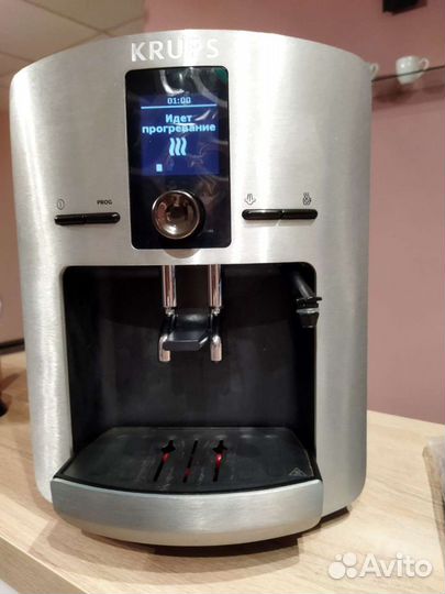 Кофемашина Krups EA8200