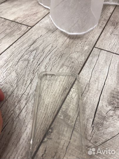 Чехол на iPhone 8