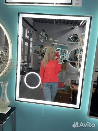 Зеркала с подсветкой в наличии