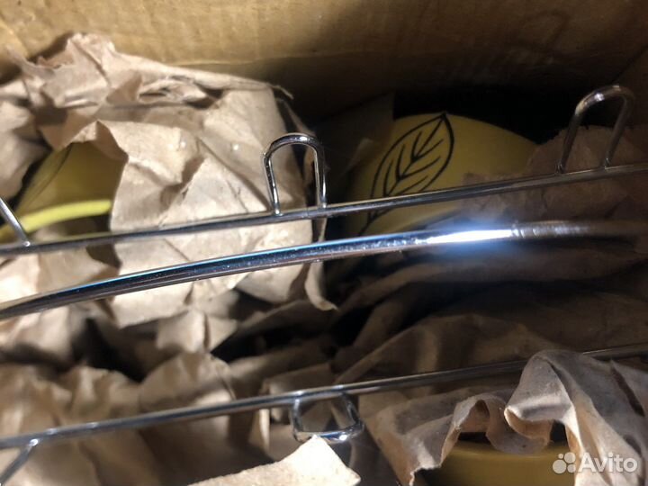 Набор чашек и блюдец