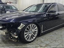 BMW 7 серия 4.4 AT, 2019, битый, 27 000 км, с пробегом, цена 3 890 000 руб.