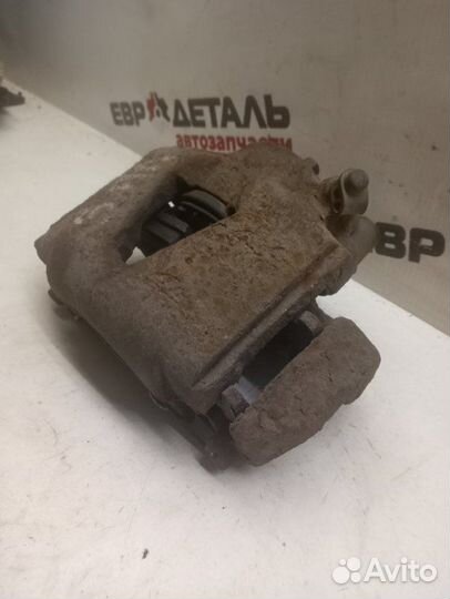 Суппорт тормозной передний левый Opel Vectra B