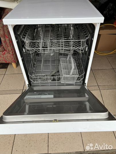 Посудомоечная машина