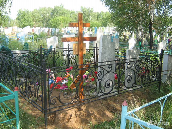 Кованые изделия. Оградки, кресты, лавочки и др