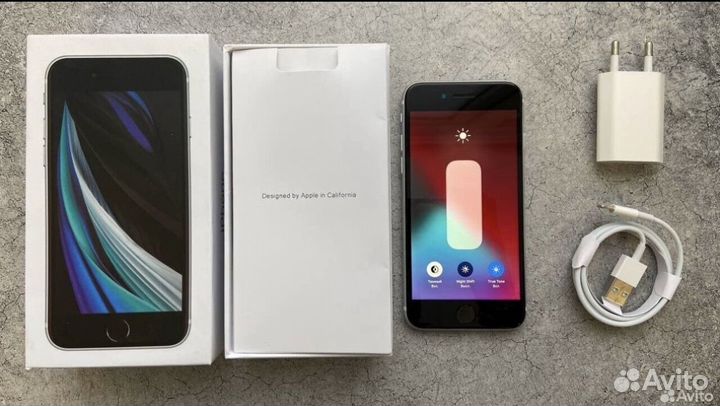 iPhone SE (2020), 64 ГБ