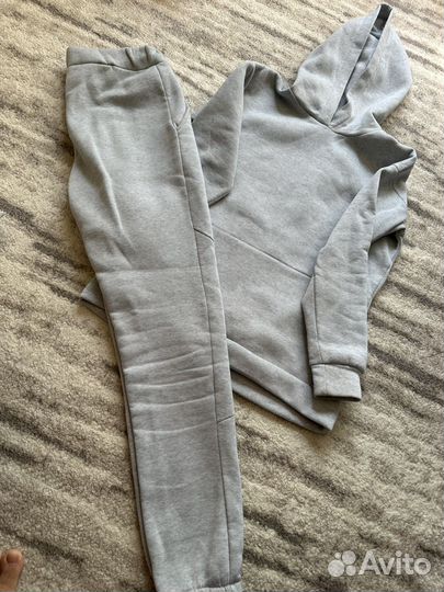 Женские вещи 40 -42