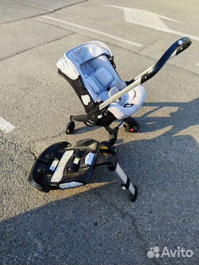 Коляска кресло Doona с базой серая