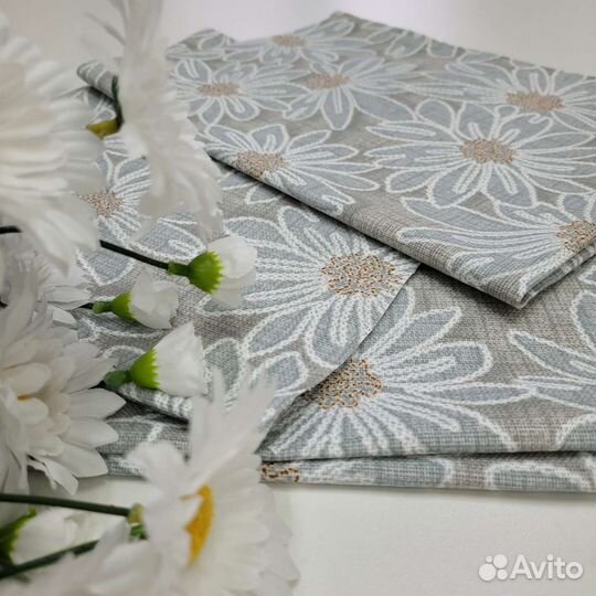 Полотенца из рогожки, прихватки ручной работы