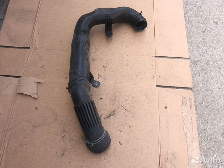 Патрубок интеркулера фольксваген пассат б6