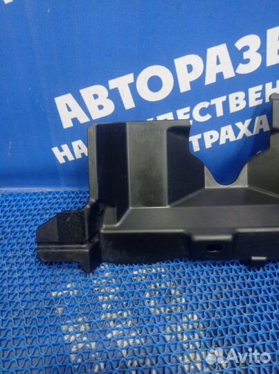 Накладка торпеды Ford Explorer внедорожник KX BDA