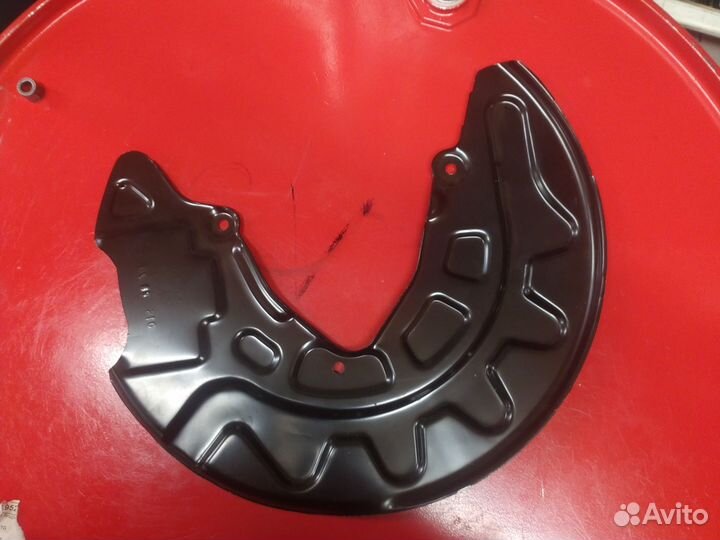 Пыльник тормозного диска