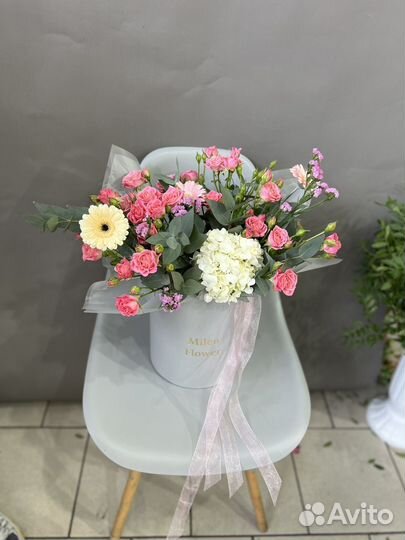 Коробка с цветами Доставка букетов Сириус Адлер