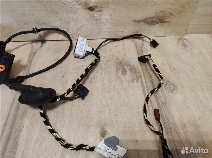 Проводка двери задняя левая Vw Golf 6