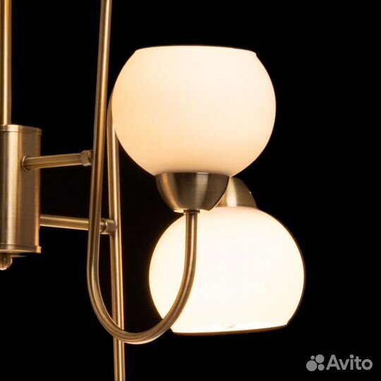 Эффектная подвесная люстра Оливия De City