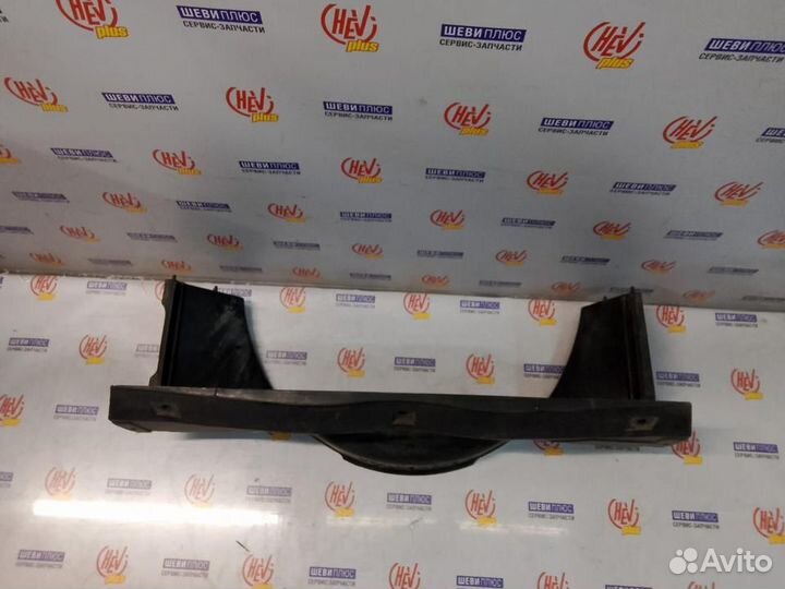 Верхняя часть диффузора Chevrolet Blazer