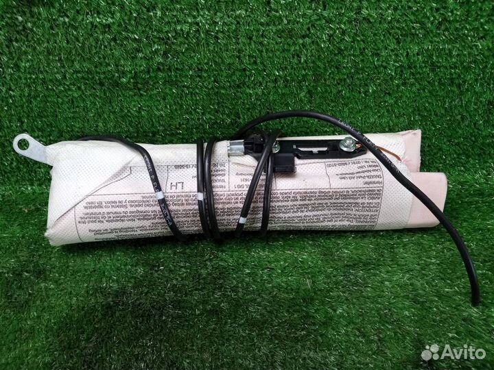 Подушка безопасности в сиденье Volkswagen Tiguan