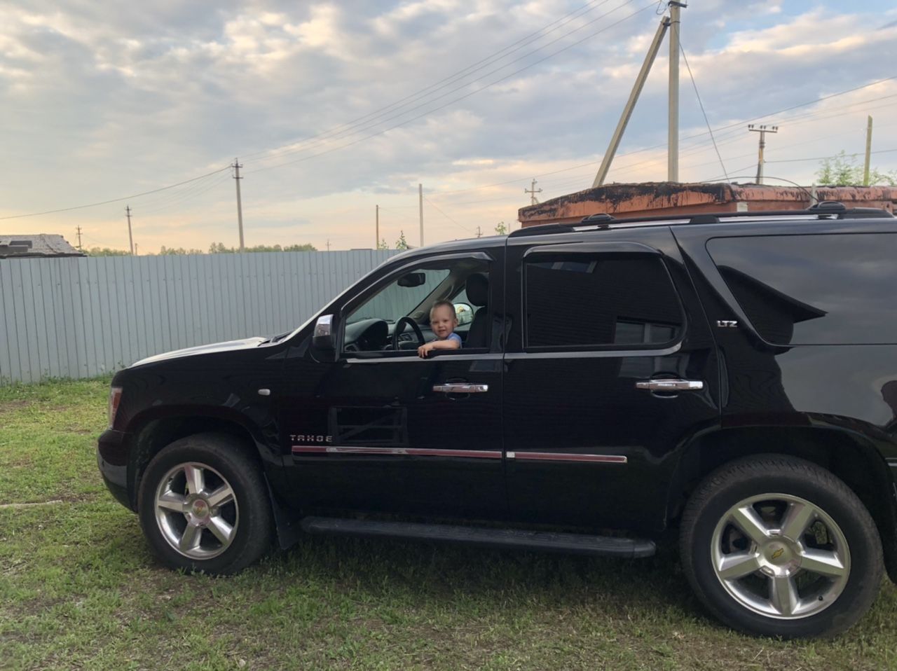 Chevrolet Tahoe: фото владельца