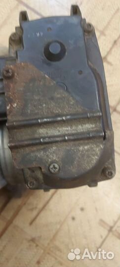 Дроссельная заслонка