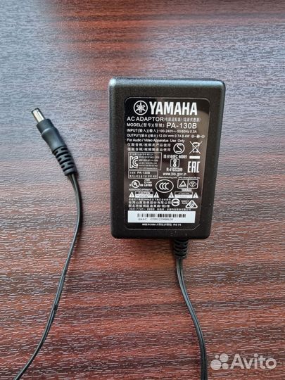 Синтезатор Yamaha PSR e373