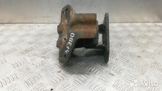 Подушка двигателя дизельная nissan navara D22 (OBE