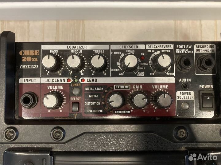 Комбоусилитель Roland Cube 20XL