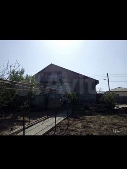 Дом 160 м² на участке 8 сот.