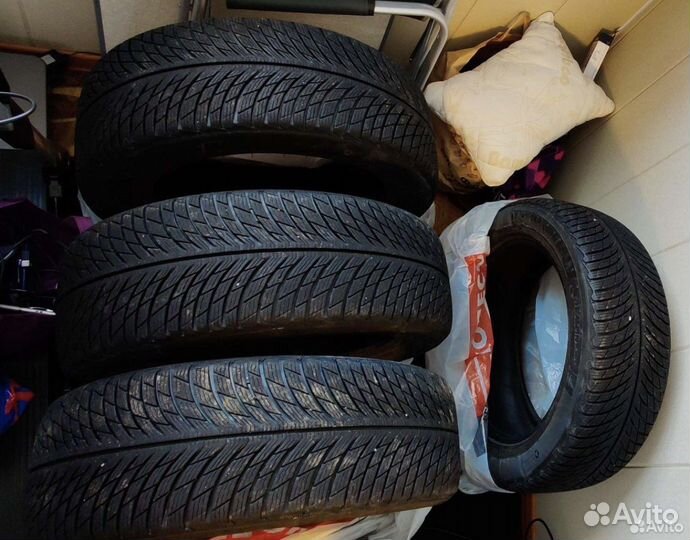 Michelin Alpin 5 235/55 R18