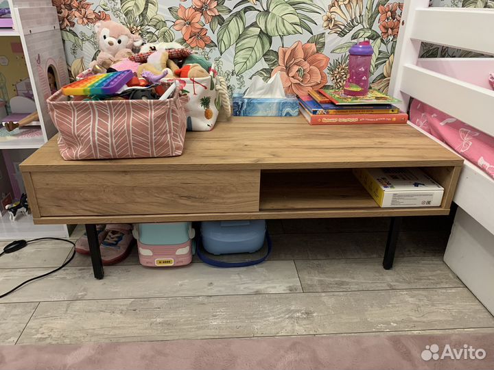 Журнальный столик