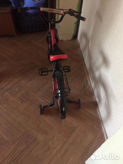 Велосипед детский MaxxPro 18' дюймов с колесиками