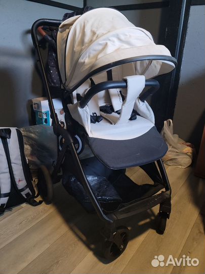 Коляска happy baby avery
