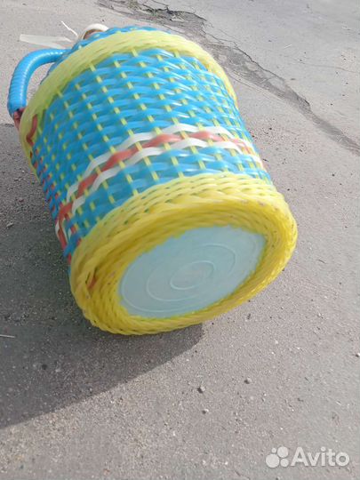 Бутыль оплетенная с ручкой стеклянная