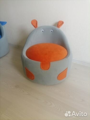 Детское кресло пуфик