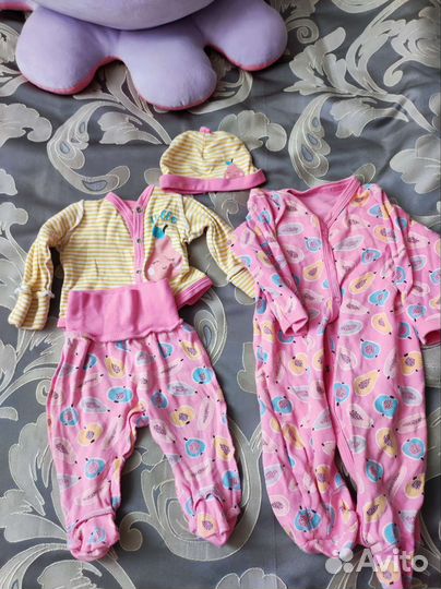 Большой пакет одежды для девочки 0-4 мес(32 вещи)