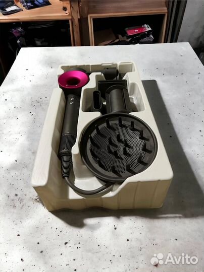 Фен dyson supersonic hd07