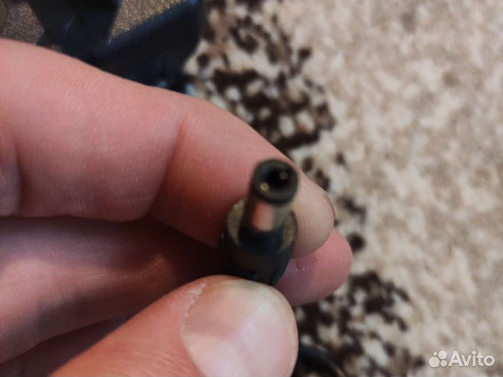 Блок питания,адаптер 12v 2a