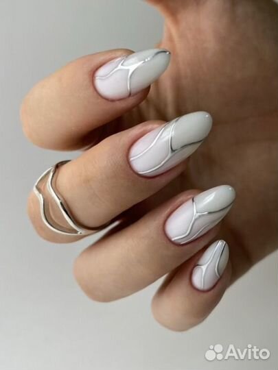 Мастер маникюра