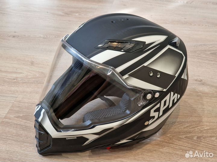 Шлем для самоката и велосипеда