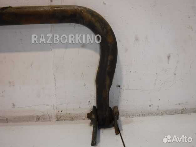 Стабилизатор передний