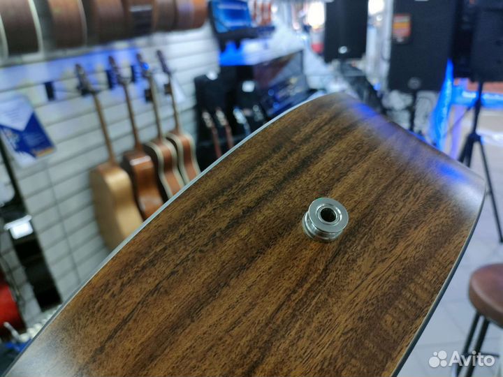 Трансакустическая гитара enya