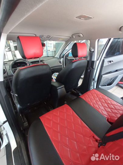 Автомобильные чехлы на Hyudai Creta