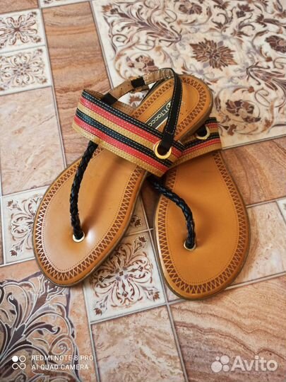 Шлепанцы женские