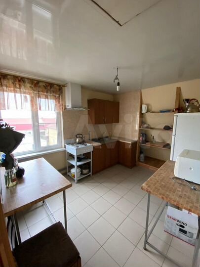 Комната 20 м² в 2-к., 1/3 эт.