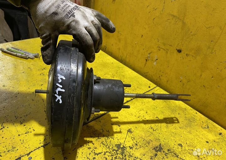 Вакуумный усилитель тормозов Audi 80 B4 1991-1997