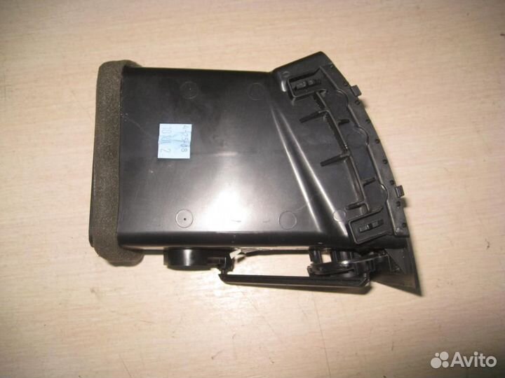 Дефлектор торпедо левый Toyota Tundra 3urfe 2007