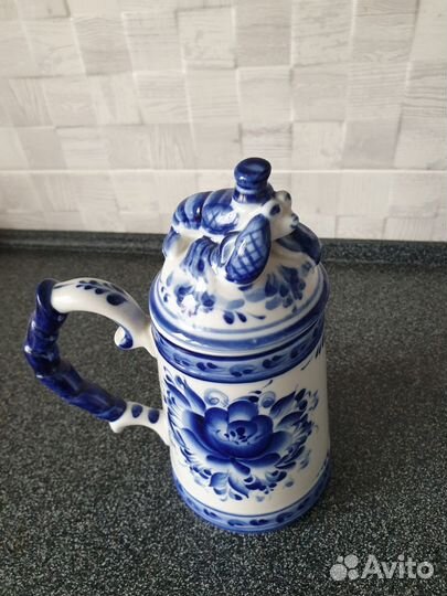 Гжель коллекционная пивная кружка 