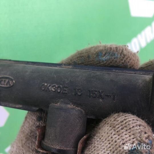 Рейка топливная (рампа) Киа Спектра