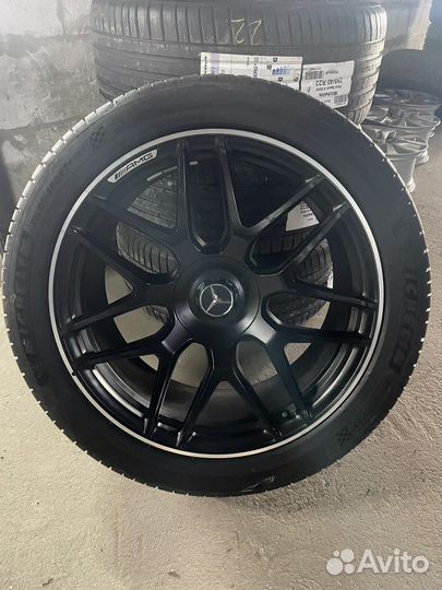 Оригинальные колеса на Mercedes G-Class R22 63AMG