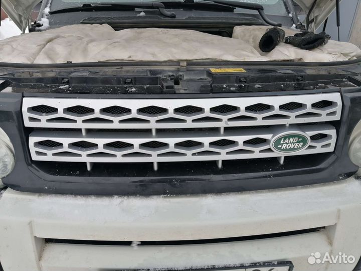 Решетка радиатора Land Rover discovery 4