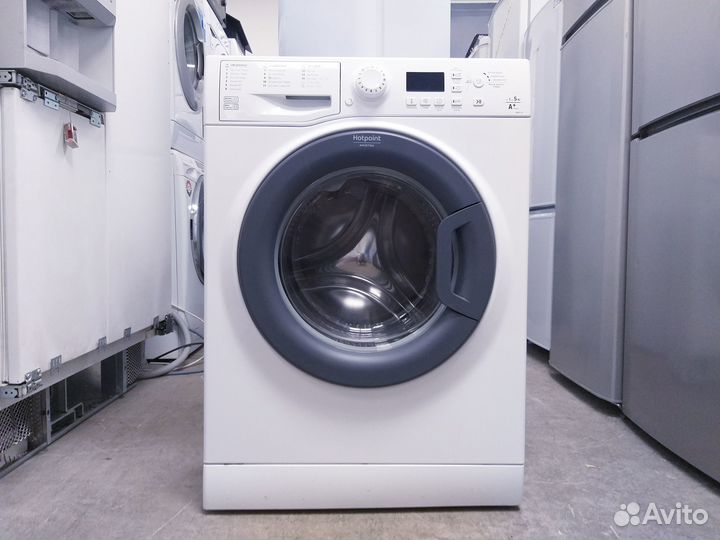 Стиральная машина Hotpoint-Ariston